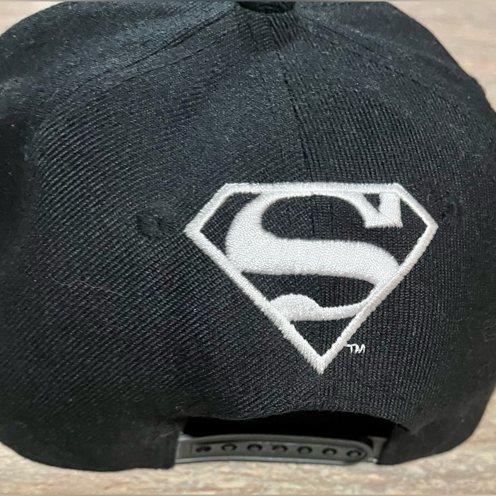 Superman Hat - image 8